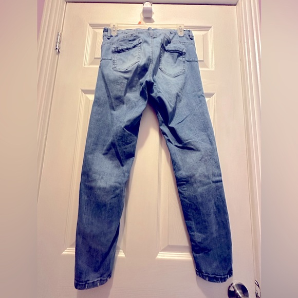 Woman’s My Style Light Wash Jeans - Size US 8 - (#146) - Picture 6 of 6